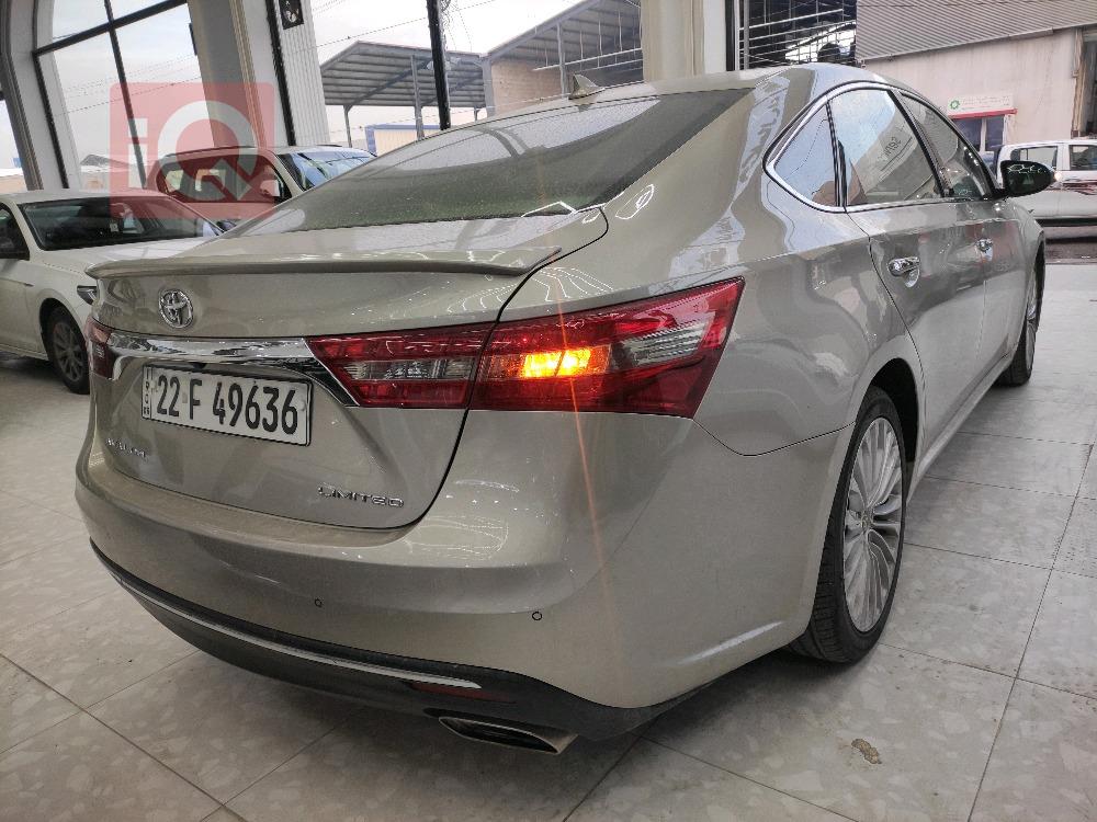 Toyota Avalon